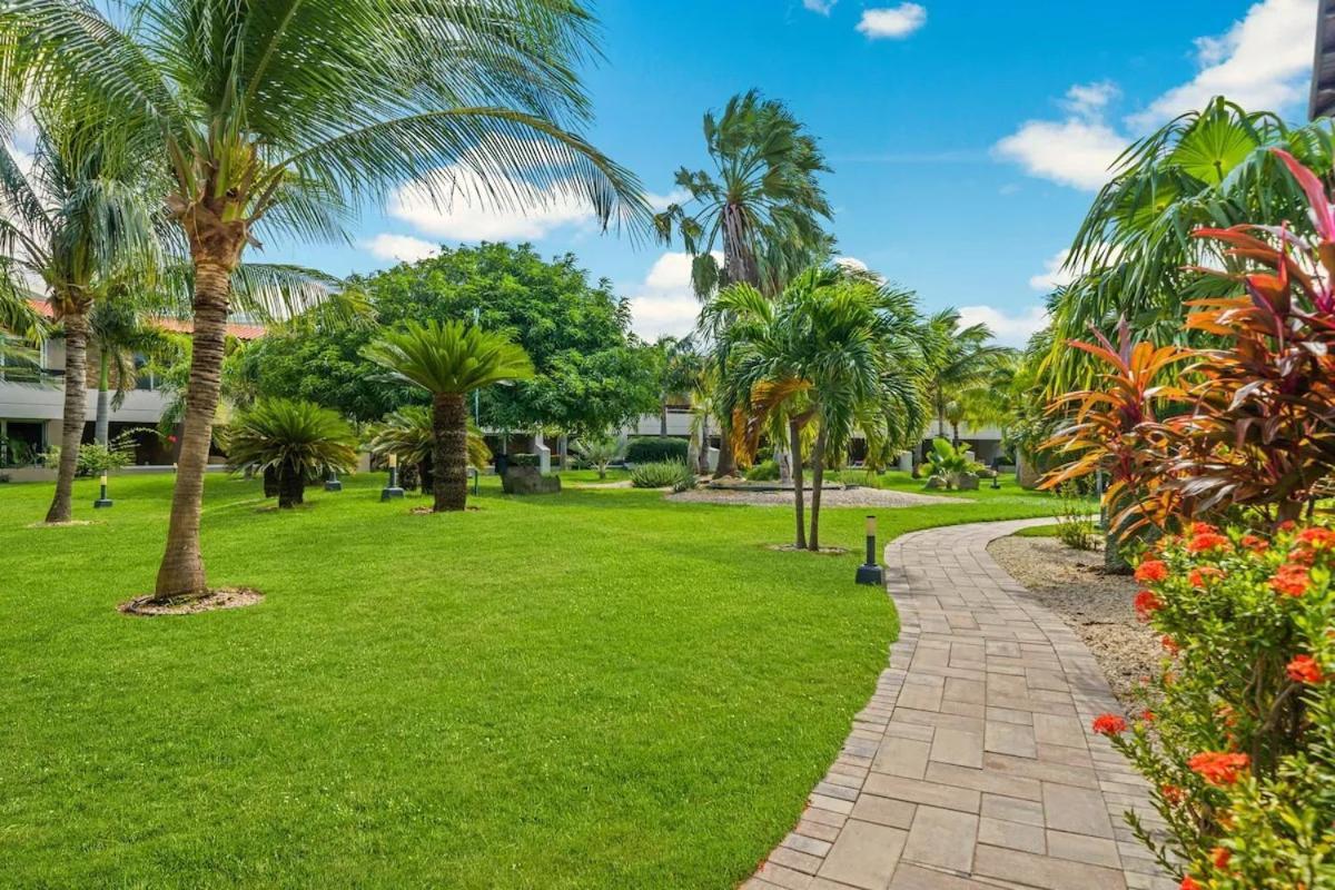Eagle Beach Steps Away Home Palm Beach Exterior photo