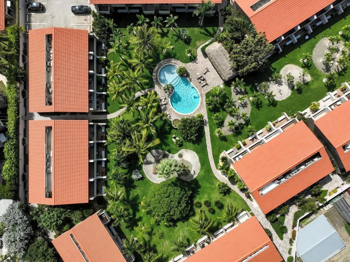 Eagle Beach Steps Away Home Palm Beach Exterior photo